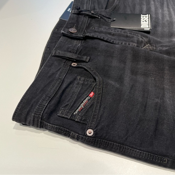 Men’s Diesel Jeans - Safado / Wash RB064 - Picture 6 of 10